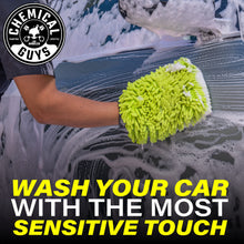Charger l'image dans la galerie, Chemical Guys Chenille Premium Scratch-Free Microfiber Wash Mitt Green, Great for Cars, Trucks, SUVs, RVs &amp; More (2 Pack)