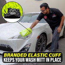 Charger l'image dans la galerie, Chemical Guys Chenille Premium Scratch-Free Microfiber Wash Mitt Green, Great for Cars, Trucks, SUVs, RVs &amp; More (2 Pack)